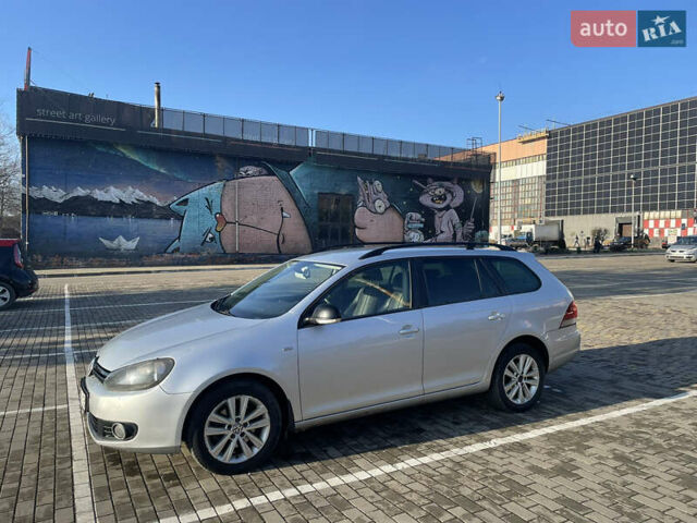 Серый Фольксваген Гольф, объемом двигателя 1.6 л и пробегом 330 тыс. км за 7200 $, фото 5 на Automoto.ua