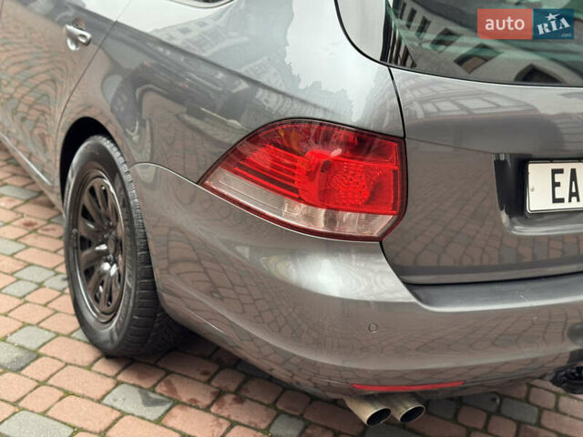 Сірий Фольксваген Гольф, об'ємом двигуна 1.97 л та пробігом 223 тис. км за 7950 $, фото 40 на Automoto.ua