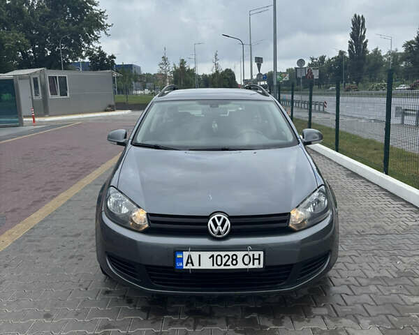 Сірий Фольксваген Гольф, об'ємом двигуна 1.6 л та пробігом 290 тис. км за 8000 $, фото 1 на Automoto.ua
