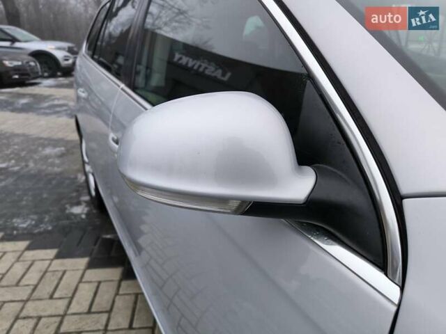 Серый Фольксваген Гольф, объемом двигателя 1.2 л и пробегом 200 тыс. км за 7950 $, фото 10 на Automoto.ua