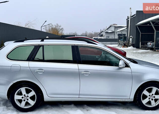 Сірий Фольксваген Гольф, об'ємом двигуна 1.6 л та пробігом 328 тис. км за 6499 $, фото 3 на Automoto.ua