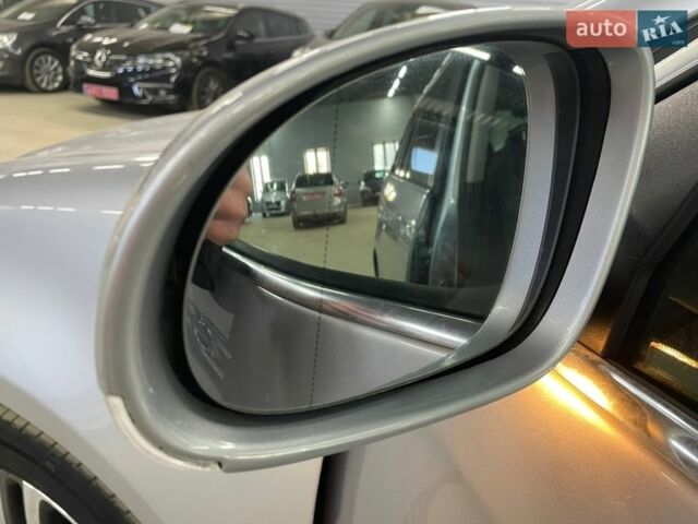 Серый Фольксваген Гольф, объемом двигателя 1.6 л и пробегом 229 тыс. км за 8990 $, фото 70 на Automoto.ua