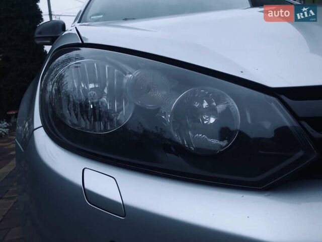 Серый Фольксваген Гольф, объемом двигателя 2 л и пробегом 320 тыс. км за 9200 $, фото 3 на Automoto.ua