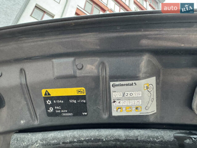 Сірий Фольксваген Гольф, об'ємом двигуна 1.97 л та пробігом 223 тис. км за 7950 $, фото 179 на Automoto.ua