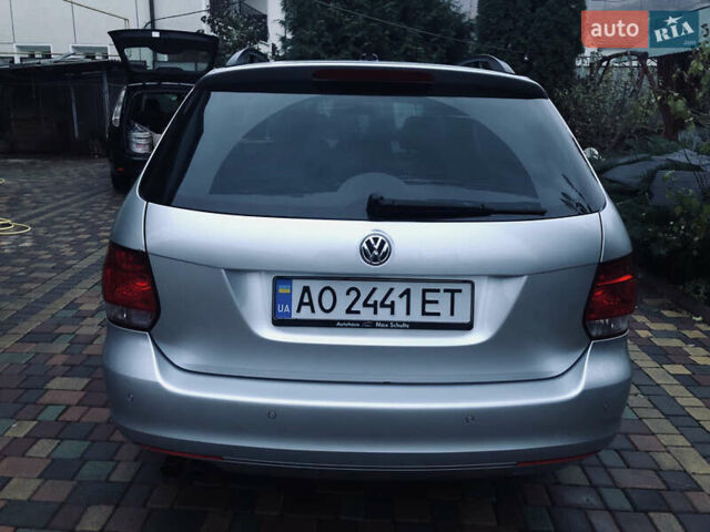 Серый Фольксваген Гольф, объемом двигателя 2 л и пробегом 320 тыс. км за 9200 $, фото 5 на Automoto.ua
