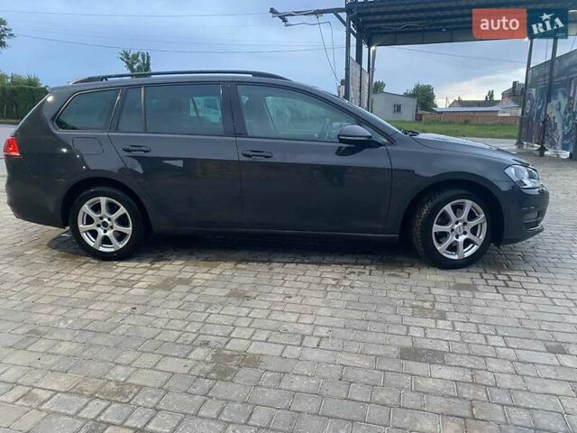 Серый Фольксваген Гольф, объемом двигателя 1.6 л и пробегом 233 тыс. км за 11300 $, фото 7 на Automoto.ua