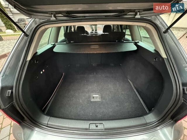 Сірий Фольксваген Гольф, об'ємом двигуна 1.97 л та пробігом 223 тис. км за 7950 $, фото 174 на Automoto.ua