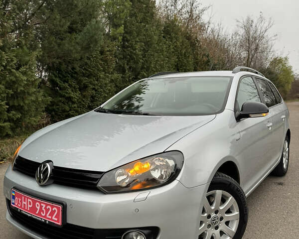 Серый Фольксваген Гольф, объемом двигателя 1.6 л и пробегом 221 тыс. км за 9450 $, фото 2 на Automoto.ua