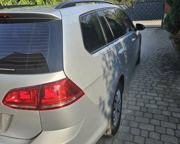 Серый Фольксваген Гольф, объемом двигателя 1.97 л и пробегом 292 тыс. км за 9500 $, фото 3 на Automoto.ua