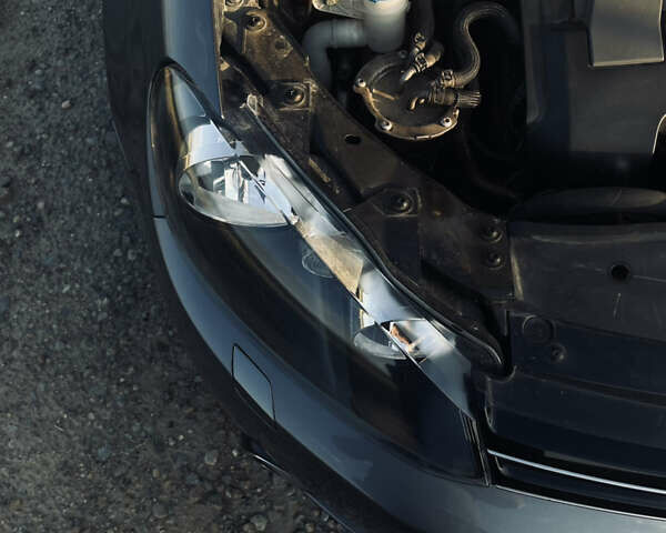 Серый Фольксваген Гольф, объемом двигателя 1.6 л и пробегом 209 тыс. км за 9900 $, фото 33 на Automoto.ua