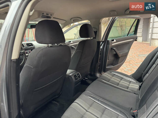 Сірий Фольксваген Гольф, об'ємом двигуна 1.97 л та пробігом 223 тис. км за 7950 $, фото 152 на Automoto.ua