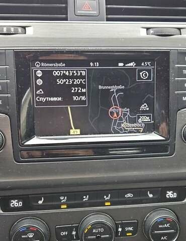 Серый Фольксваген Гольф, объемом двигателя 1.6 л и пробегом 264 тыс. км за 8300 $, фото 9 на Automoto.ua