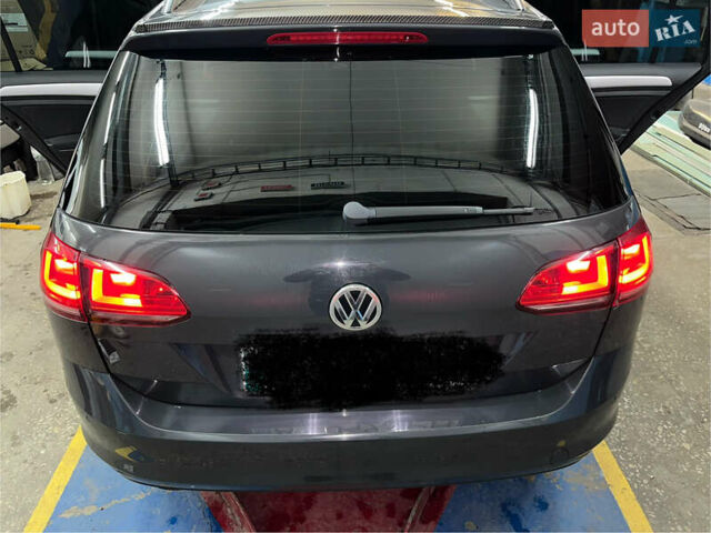 Сірий Фольксваген Гольф, об'ємом двигуна 1.6 л та пробігом 176 тис. км за 10700 $, фото 20 на Automoto.ua