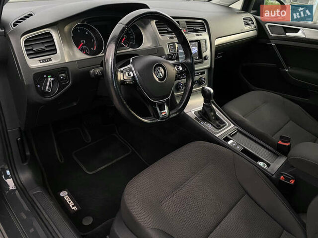 Сірий Фольксваген Гольф, об'ємом двигуна 1.6 л та пробігом 266 тис. км за 11900 $, фото 10 на Automoto.ua