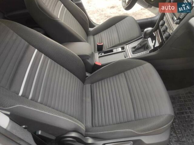 Серый Фольксваген Гольф, объемом двигателя 1.97 л и пробегом 340 тыс. км за 10500 $, фото 21 на Automoto.ua