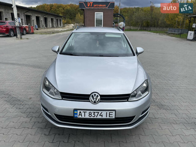 Фольксваген Гольф 2014 в Калуше на Automoto.ua Серый Фольксваген Гольф, объемом двигателя 1.6 л и пробегом 274 тыс. км за 9500 $, фото 9 на Automoto.ua