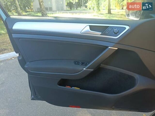 Сірий Фольксваген Гольф, об'ємом двигуна 1.6 л та пробігом 262 тис. км за 10500 $, фото 100 на Automoto.ua