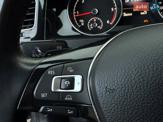 Серый Фольксваген Гольф, объемом двигателя 1.97 л и пробегом 288 тыс. км за 11899 $, фото 33 на Automoto.ua