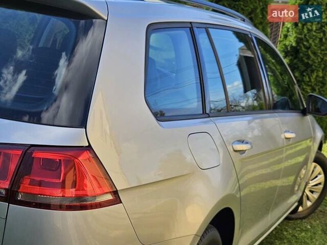 Серый Фольксваген Гольф, объемом двигателя 1.6 л и пробегом 262 тыс. км за 8800 $, фото 31 на Automoto.ua