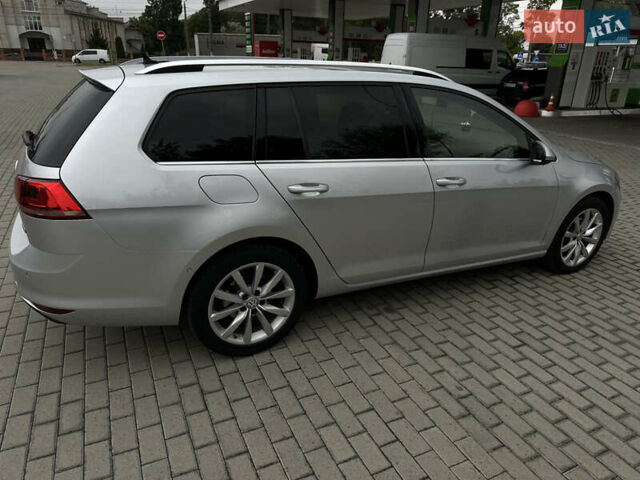 Серый Фольксваген Гольф, объемом двигателя 1.6 л и пробегом 300 тыс. км за 11800 $, фото 6 на Automoto.ua