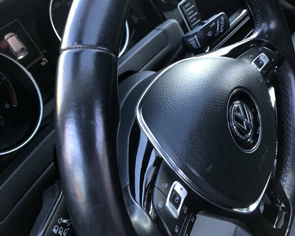 Сірий Фольксваген Гольф, об'ємом двигуна 1.97 л та пробігом 282 тис. км за 10300 $, фото 27 на Automoto.ua