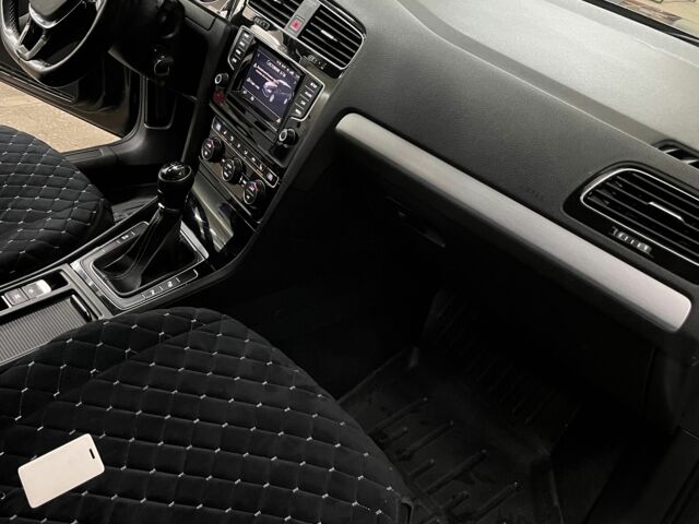 Сірий Фольксваген Гольф, об'ємом двигуна 1.6 л та пробігом 176 тис. км за 10700 $, фото 10 на Automoto.ua