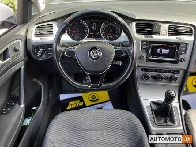 Сірий Фольксваген Гольф, об'ємом двигуна 1.6 л та пробігом 284 тис. км за 10850 $, фото 13 на Automoto.ua