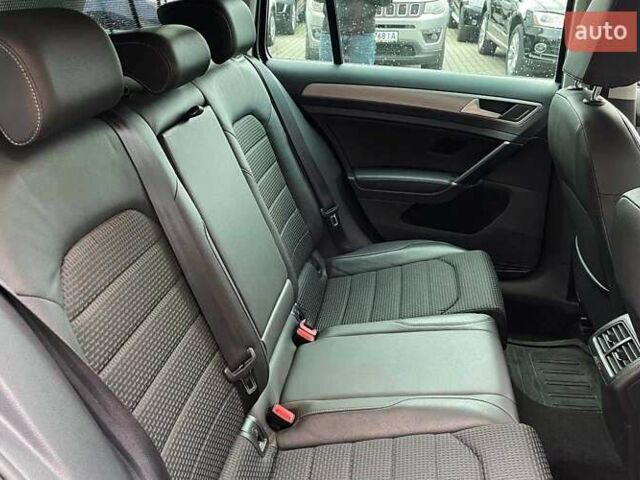 Сірий Фольксваген Гольф, об'ємом двигуна 1.6 л та пробігом 248 тис. км за 11500 $, фото 22 на Automoto.ua