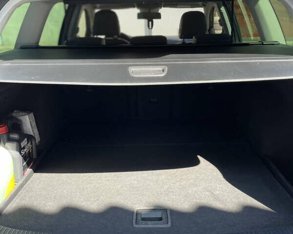 Сірий Фольксваген Гольф, об'ємом двигуна 2 л та пробігом 275 тис. км за 11800 $, фото 17 на Automoto.ua