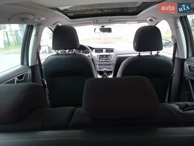 Серый Фольксваген Гольф, объемом двигателя 1.6 л и пробегом 247 тыс. км за 9400 $, фото 17 на Automoto.ua