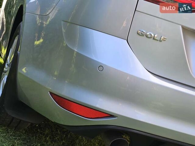 Серый Фольксваген Гольф, объемом двигателя 1.6 л и пробегом 262 тыс. км за 8800 $, фото 36 на Automoto.ua