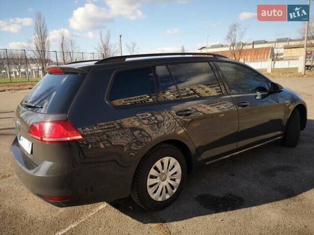 Серый Фольксваген Гольф, объемом двигателя 1.6 л и пробегом 290 тыс. км за 10000 $, фото 2 на Automoto.ua