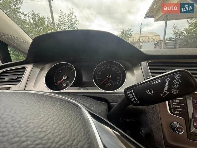 Сірий Фольксваген Гольф, об'ємом двигуна 1.6 л та пробігом 370 тис. км за 10400 $, фото 15 на Automoto.ua