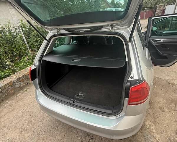 Сірий Фольксваген Гольф, об'ємом двигуна 1.6 л та пробігом 370 тис. км за 10400 $, фото 13 на Automoto.ua