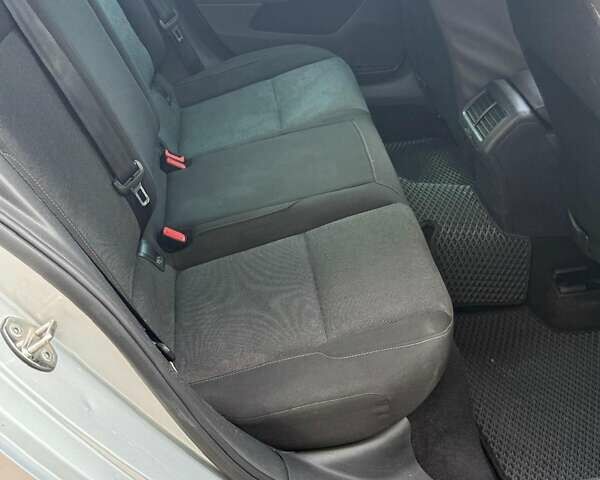 Сірий Фольксваген Гольф, об'ємом двигуна 1.6 л та пробігом 370 тис. км за 10400 $, фото 26 на Automoto.ua