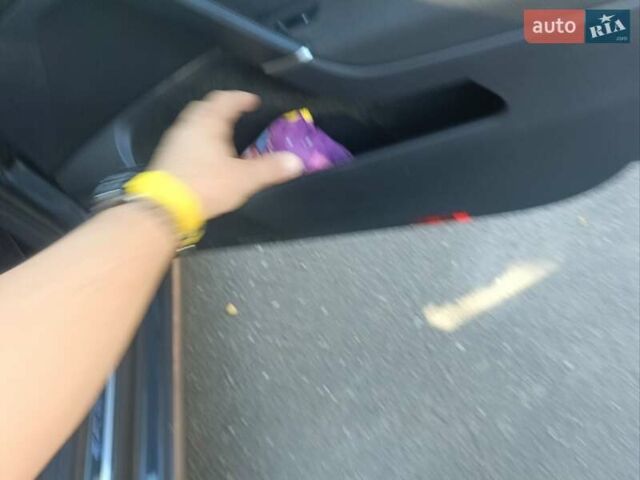 Сірий Фольксваген Гольф, об'ємом двигуна 1.6 л та пробігом 262 тис. км за 10500 $, фото 142 на Automoto.ua
