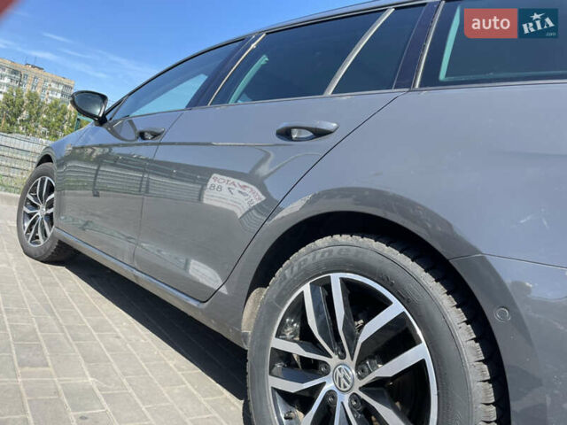 Серый Фольксваген Гольф, объемом двигателя 1.6 л и пробегом 150 тыс. км за 13999 $, фото 10 на Automoto.ua