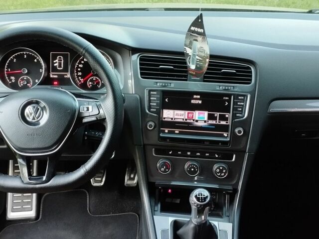 Серый Фольксваген Гольф, объемом двигателя 0 л и пробегом 372 тыс. км за 10400 $, фото 16 на Automoto.ua