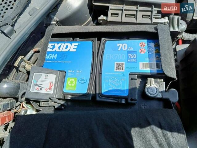 Серый Фольксваген Гольф, объемом двигателя 1.6 л и пробегом 240 тыс. км за 11600 $, фото 11 на Automoto.ua