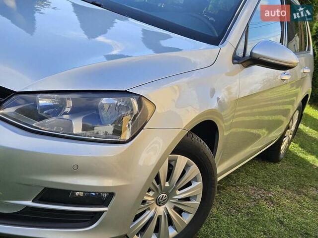 Серый Фольксваген Гольф, объемом двигателя 1.6 л и пробегом 262 тыс. км за 8800 $, фото 21 на Automoto.ua