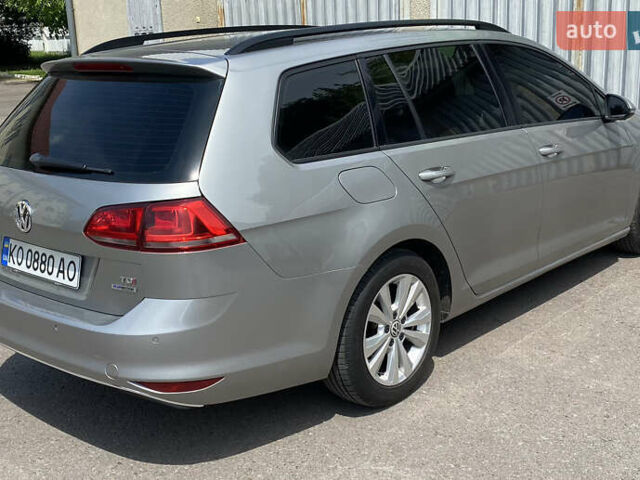 Серый Фольксваген Гольф, объемом двигателя 1.6 л и пробегом 261 тыс. км за 10500 $, фото 4 на Automoto.ua