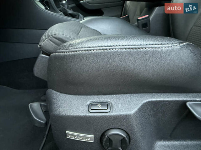 Серый Фольксваген Гольф, объемом двигателя 1.97 л и пробегом 288 тыс. км за 11899 $, фото 29 на Automoto.ua