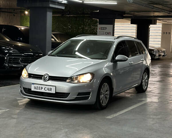 Серый Фольксваген Гольф, объемом двигателя 1.6 л и пробегом 190 тыс. км за 9900 $, фото 3 на Automoto.ua