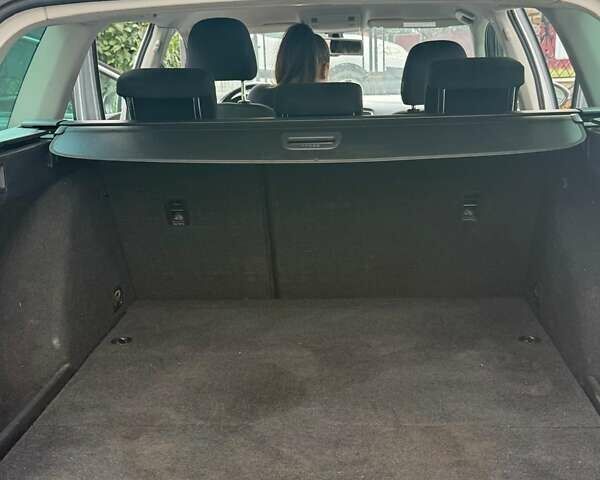 Сірий Фольксваген Гольф, об'ємом двигуна 1.6 л та пробігом 370 тис. км за 10400 $, фото 10 на Automoto.ua