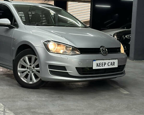 Серый Фольксваген Гольф, объемом двигателя 1.6 л и пробегом 190 тыс. км за 9900 $, фото 7 на Automoto.ua