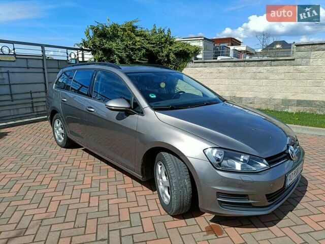 Серый Фольксваген Гольф, объемом двигателя 1.6 л и пробегом 240 тыс. км за 11600 $, фото 6 на Automoto.ua