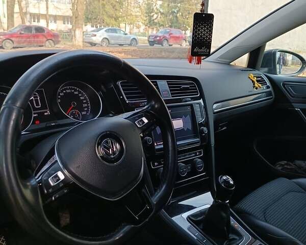 Серый Фольксваген Гольф, объемом двигателя 2 л и пробегом 315 тыс. км за 10700 $, фото 5 на Automoto.ua