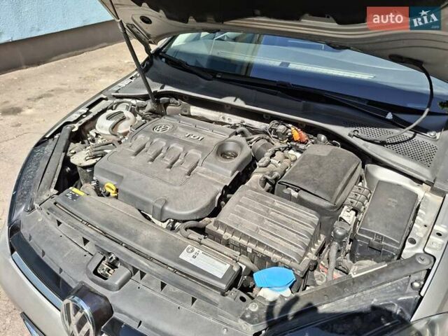 Серый Фольксваген Гольф, объемом двигателя 1.6 л и пробегом 250 тыс. км за 10600 $, фото 21 на Automoto.ua