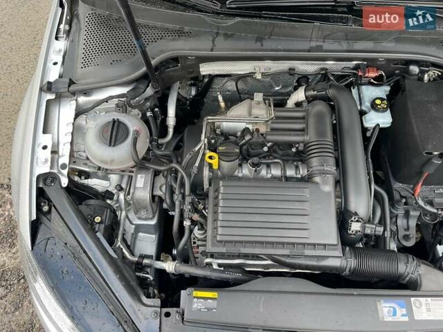 Серый Фольксваген Гольф, объемом двигателя 1.2 л и пробегом 140 тыс. км за 10490 $, фото 29 на Automoto.ua