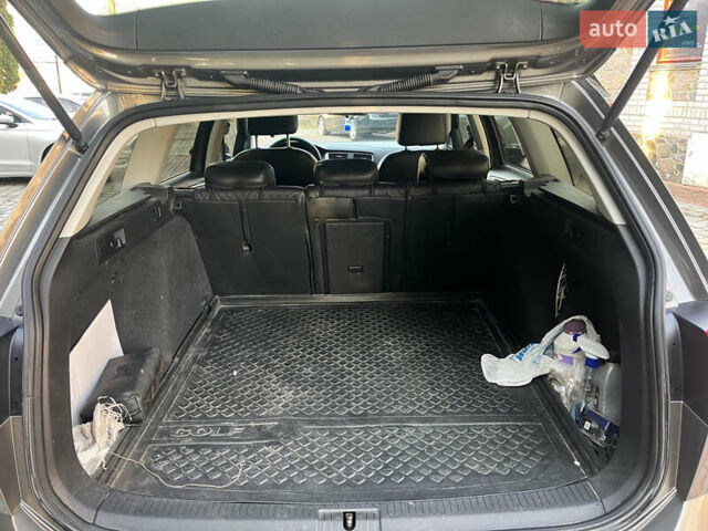 Серый Фольксваген Гольф, объемом двигателя 1.6 л и пробегом 304 тыс. км за 13000 $, фото 22 на Automoto.ua